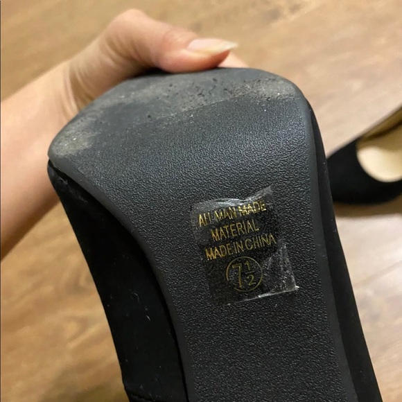 Women’s shoes - Picture 3 of 6